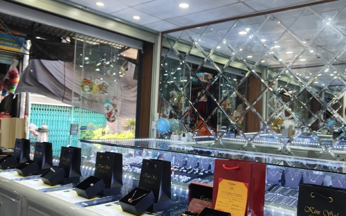 Cửa Hàng Kim Sol – Chuyên Trang Sức Bạch Kim, Au750 & Kim Cương Cao Cấp