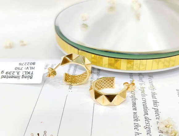 B02276 Bông tai kiểu gold (Liminted)750