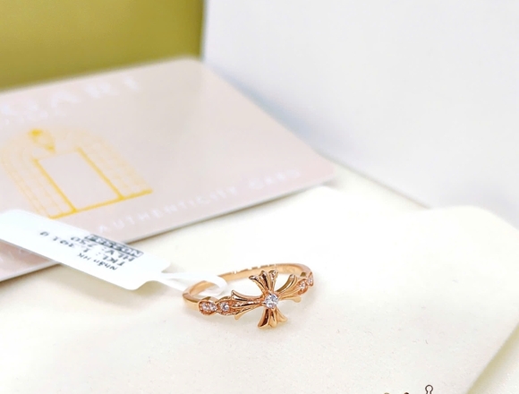 N02584 Nhẫn thánh giá (HK)750 ni8