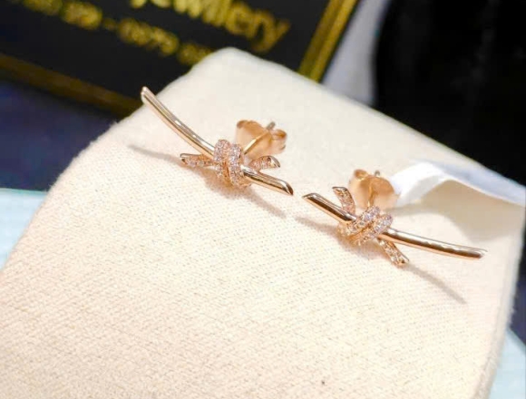 B02482 Bông Tif Knot(HK)750