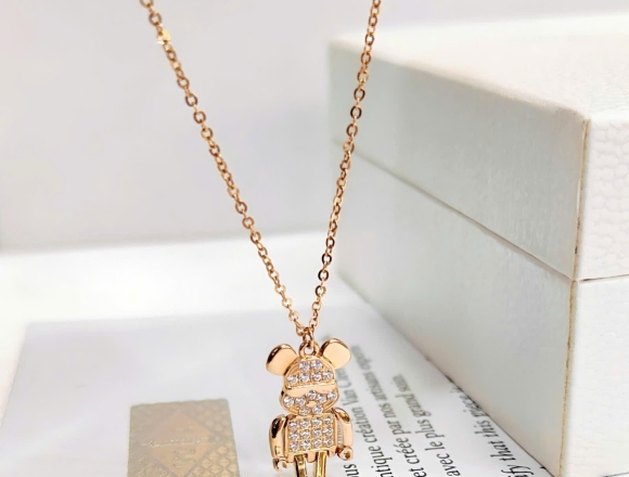 D02454 Dây chuyền gấu Bearbrick (1)750