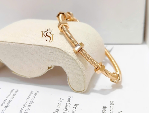 V01034 Vòng Ecrou de Cartier (1:1)750 ni52