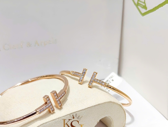 V01022 Vòng Tiffany T Wire (HK)750 ni 52