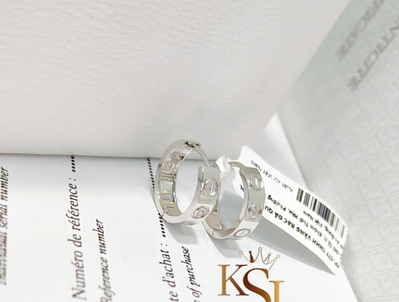 B02380 Bông tai Carti (HK)750