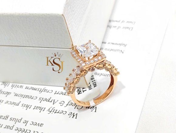 N01914 Nhẫn Đính đá vuông Rose (2)750 ni 12