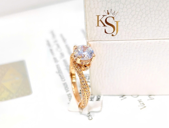 N01915 Nhẫn Đính đá tròn Rose (2)750 ni 10