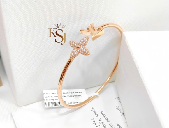 V01118 Vòng tay LV (HK)750 ni54