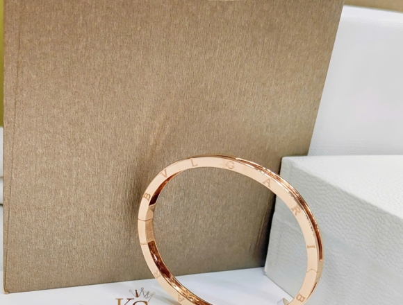 V01117 Vòng tay BVL (Liminted)750 ni51