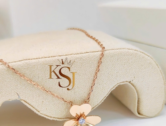 D00851 Dây chuyền một hoa VCA (HK)750