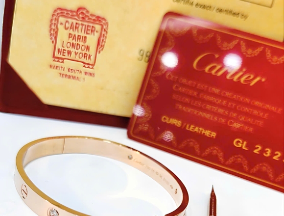 V01112 Vòng Cartier bảng 6li 1vít 1hột (1:1)750 số 16 