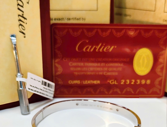 V01123 Vòng Cartier bảng 6li 1vít 1hột (1:1)750 số 19