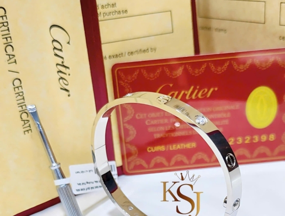 V01123 Vòng Cartier bảng 6li 1vít 1hột (1:1)750 số 19