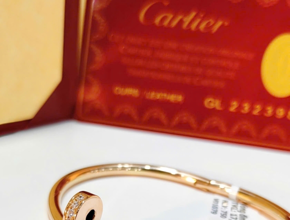 V01079 Vòng Tay Cartier Đinh (1:1)750 ni50 