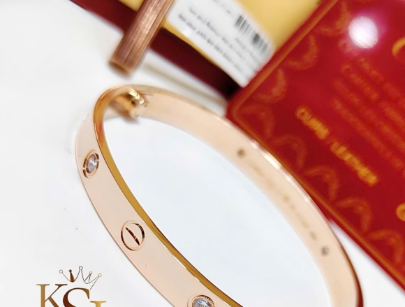 V01108 Vòng Tay Cartier 1vít 1hột (1:1)750 số 17 "2 khóa vít"