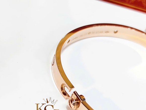 V01108 Vòng Tay Cartier 1vít 1hột (1:1)750 số 17 "2 khóa vít"