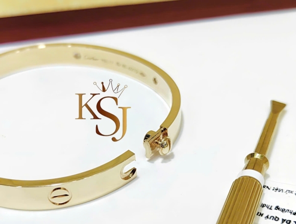 V01059 Vòng Cartier bảng 6li 1vít 1hột "Gold"(1:1)750 số 18