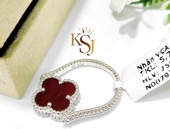 N00793 Nhẫn VCA Đỏ Xoay (1:1)750 ni 12