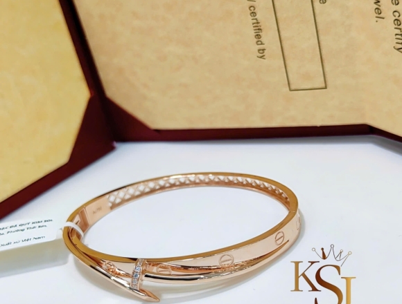 V01129 Vòng tay Carti mix đinh (HK)750 ni50