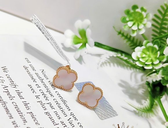 B02495 Bông Tai VCA 12mm ánh hồng (1:1)750