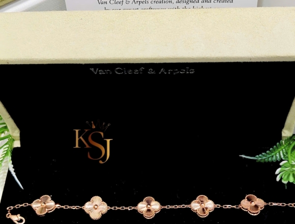 L01497 Lắc tay VCA rose 12mm (1:1)750