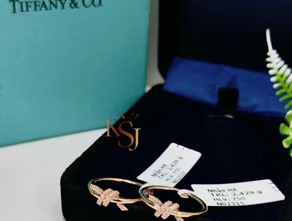 N02315 Nhẫn Tif nút thắc (HK)750 ni14 