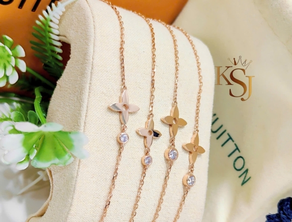 L01434 Lắc tay LV (HK)750