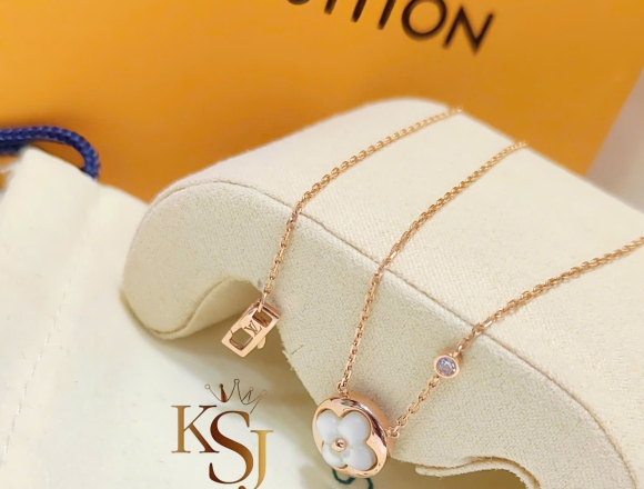 D02514 Dây chuyền LV xà cử trắng (1:1)750