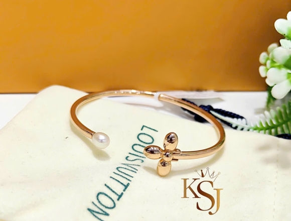 V01124 Vòng tay LV hở (HK)750 ni48