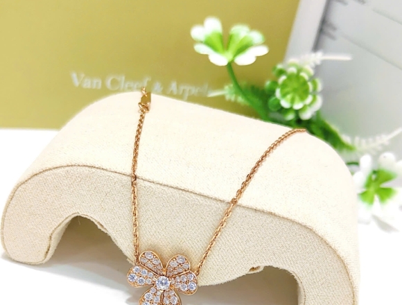 L00542 Lắc tay VCA 1 hoa (1:1)750