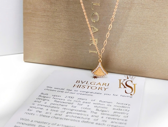 D00964 Dây chuyền cánh quạt kim tuyến (HK) 750